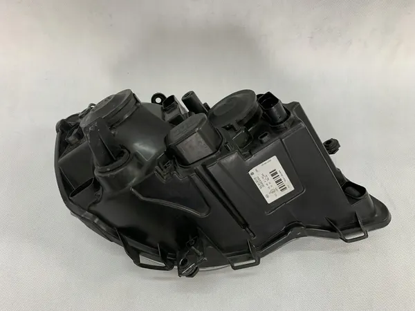 Farol dianteiro esquerdo Volkswagen Polo 05-08 6Q1941007AR image 3