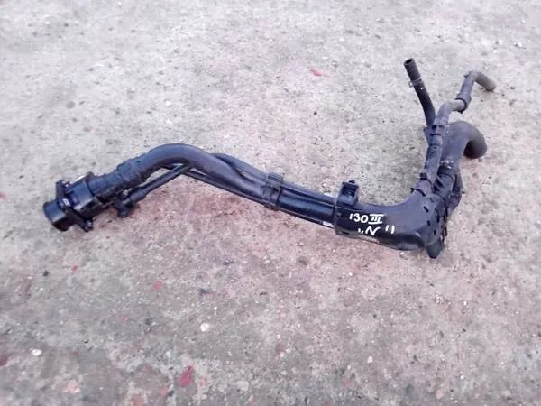 OEM AKH18468 Brandstofvulpijp voor Hyundai i30 III image 2
