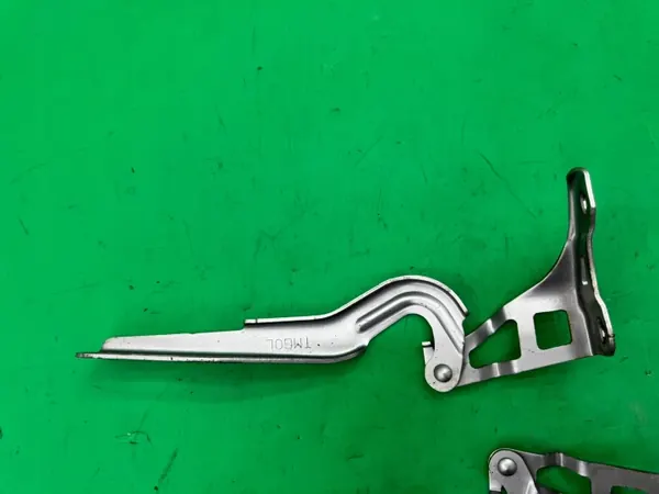 Kit de Dobradiças do Capô OEM NH-700M para Honda City V GM1 image 3