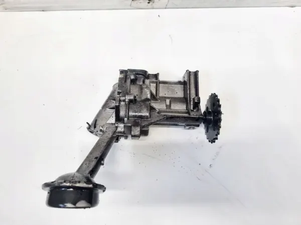 Oljepump Renault Megane OEM 8200307174 1.5L 2011 image 2