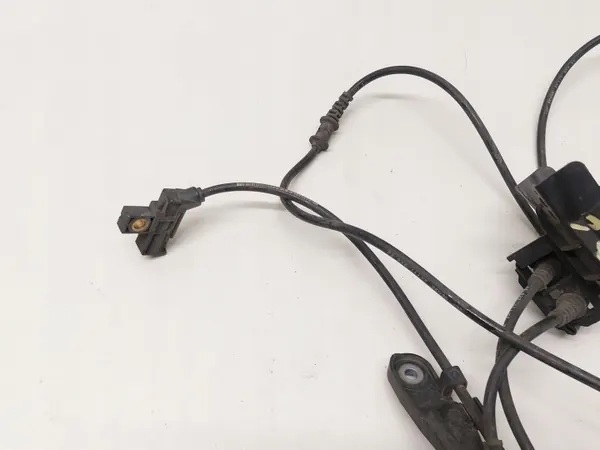 Câble Capteur ABS OEM A2065404236 Avant Droit image 3