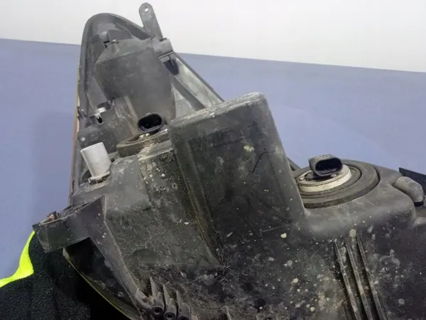 Farol esquerdo OEM 0F-03 para Toyota Corolla Verso II image 6