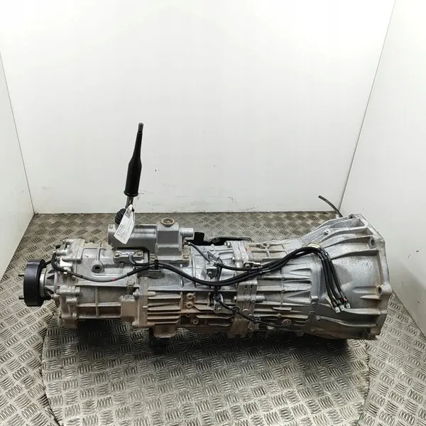 Toyota Hilux VIII Getriebe 2023 33030-0KF71 image 2
