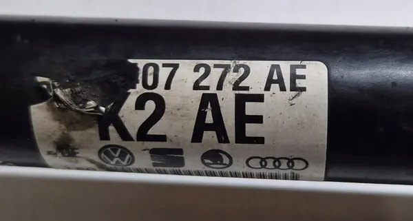 Höger halvmuff Audi A4 B6 B7 1.6 ALZ 8E0407272AE image 2