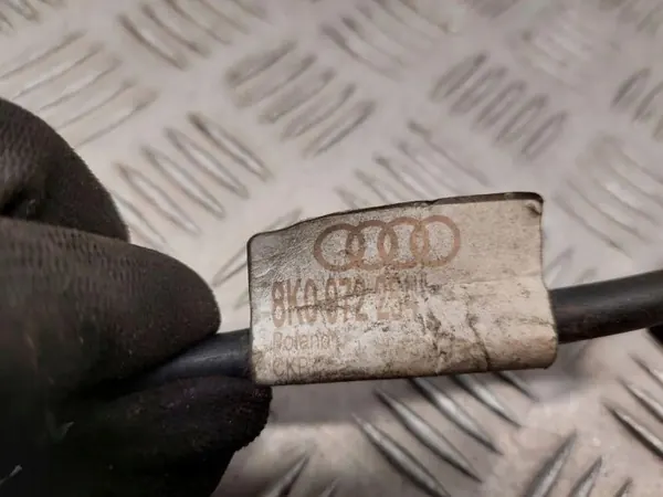 ABS-anturin johto etu vasen OEM 8K0972254 Audi A4 image 3