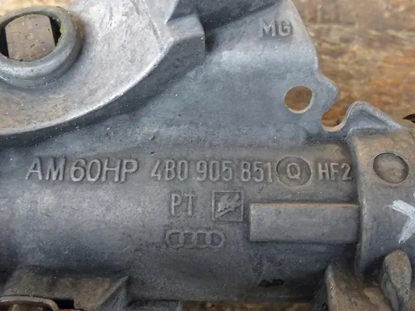 AUDI A4 B7 Sytytyskytkin Avainsetti 4B0905851Q image 3