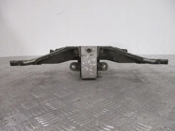 Vaihteiston kiinnitystuki OEM 2R83-5060-AG Jaguar XJ:lle image 3