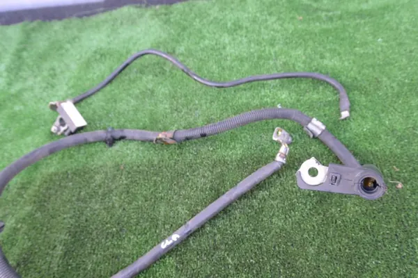 OEM A1665420018 Minus-Klemme für Mercedes Modelle image 7