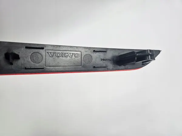 Volvo OE bakstötskåpsreflektor höger OEM 31468557 image 6