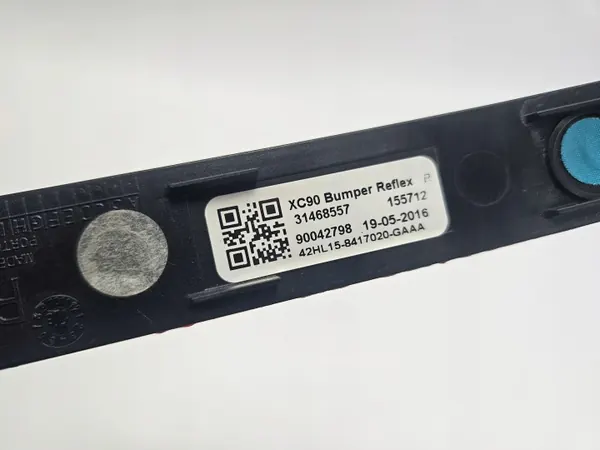 Volvo OE bakstötskåpsreflektor höger OEM 31468557 image 9