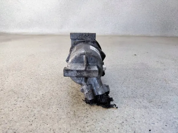 OEM 92600572R42 A/C Compressor voor Dacia Dokker/Lodgy 1.6 image 5