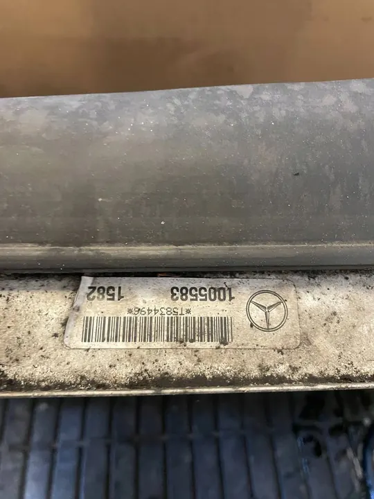 MERCEDES E W212 3.5 CDI Koelradiator Ventilator Set A2125002200 image 8