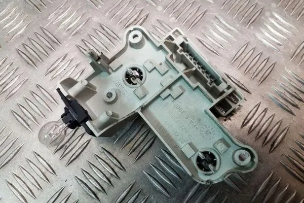 Rear Lamp Contacts MERCEDES-BENZ S (W221) A2218200177 image 2