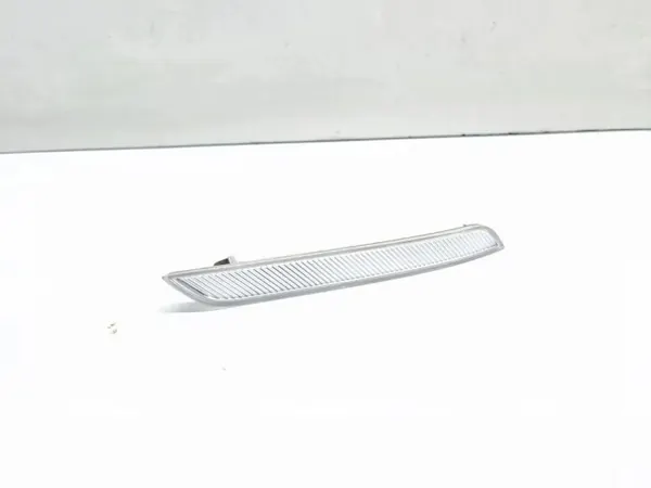 Refletor dianteiro BMW X5 E70 OEM 7187088 - Usado image 2