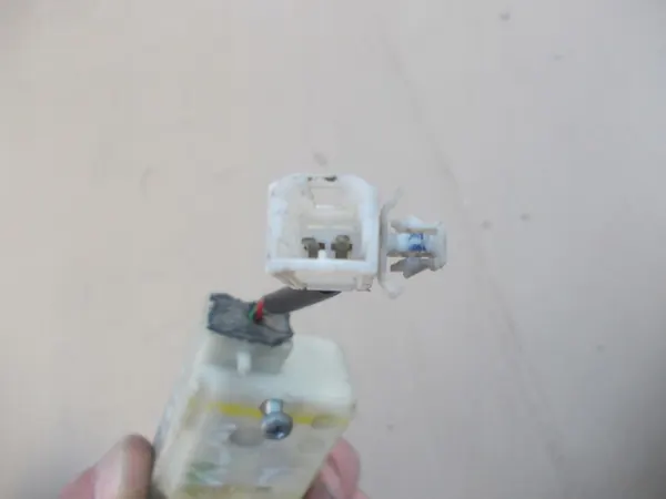 Fiat Doblo I achterklepslotactuator OEM siłownik doblo image 3