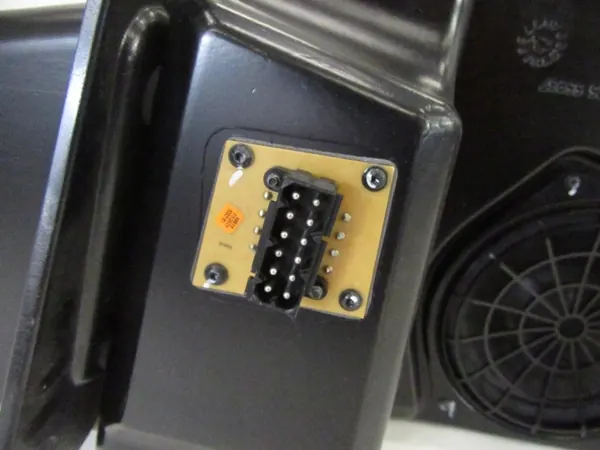 BMW OEM 8379378 DSP Subwoofer för E53 X5 image 6
