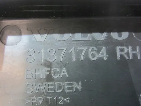 Volvo XC90 II Pare-boue droit bouclier OEM 31371764 image 7