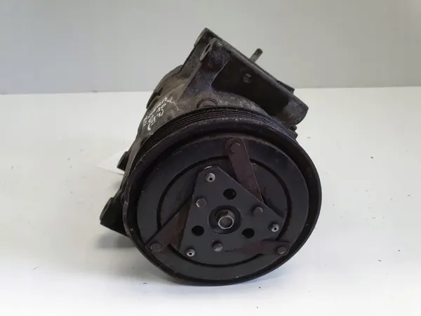 Compressore aria condizionata Nissan Primera P12 2.0 16V image 4