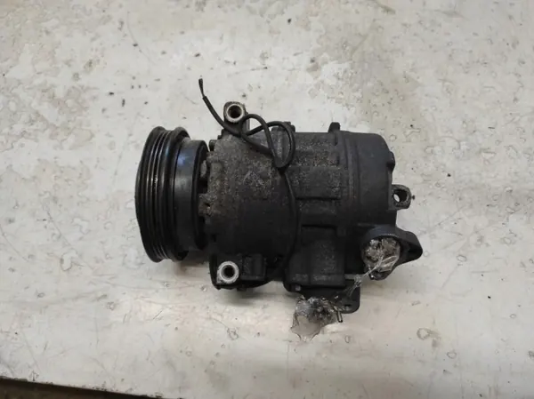 Compresseur A/C VW Passat B5 OEM 8D0260808 image 6