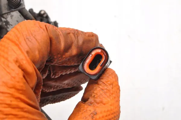 VW T4 1.9 TD Kraftstoffpumpe 0460494417 image 4