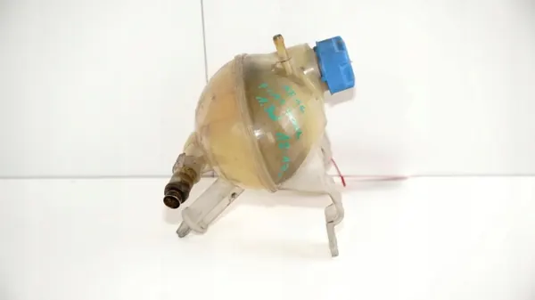 Expansionstank OEM 360159326 för Fiat 500L 2012-2017 image 7