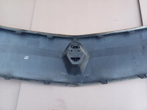 Cache de pare-chocs avant OEM 8200499017 Renault Kangoo II image 10