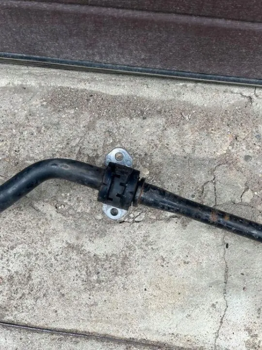 Porsche 992411025 Vorderer Stabilisator - Gebraucht image 4