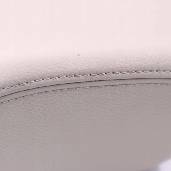 BMW X1 E84 Huvudstöd OEM 2992849 Fram Läder image 6