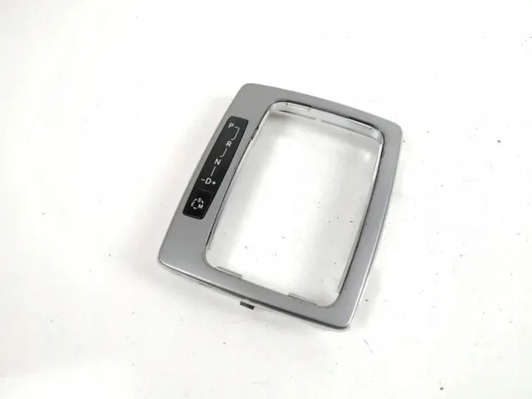 Chassi esquerdo Mercedes-Benz C W204 OEM A2042673788 image 2