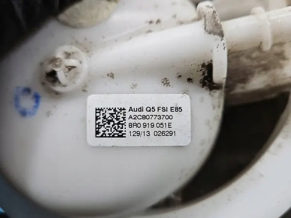 Brandstofpomp Audi Q5 08- 2.0 TFSI 8R0919051E image 4