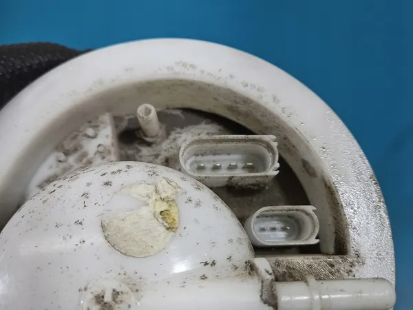 Brandstofpomp Audi Q5 08- 2.0 TFSI 8R0919051E image 5