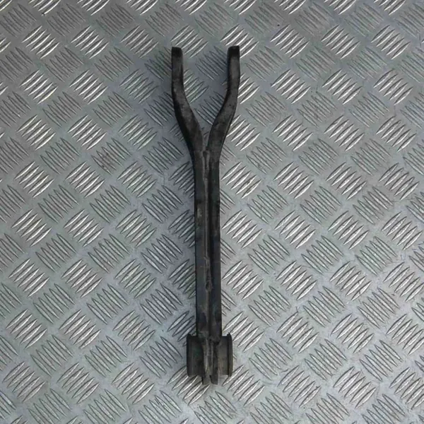 Chevrolet Camaro 2015 Braccio di Controllo Posteriore Destro image 4