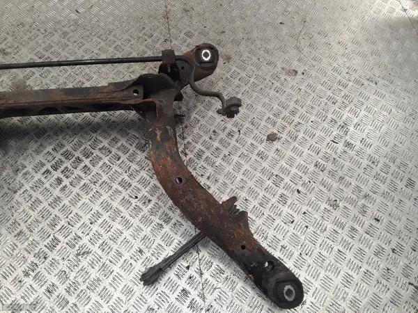 Audi A4 B8 Hulpframe OEM 8k0505235 image 6