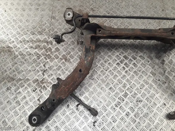 Audi A4 B8 Hulpframe OEM 8k0505235 image 7