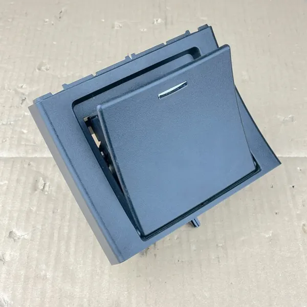 Cendrier Arrière OEM A2126803850 pour Mercedes W212 Classe E image 5