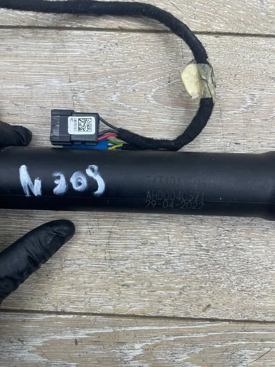 Elaktorer baklucka BMW X6 F16 Deffner OEM image 2