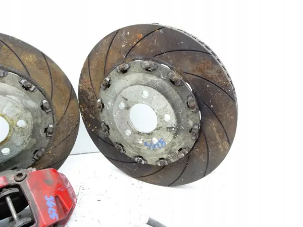 Jarrukokonaisuus 6 TŁOK AP Racing Etu- ja Takapää 5x112 image 10