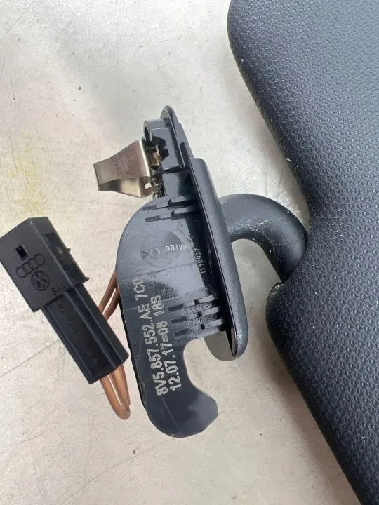 Kofferraumabdeckung Audi Q5 SQ5 OEM 85857552AE image 3
