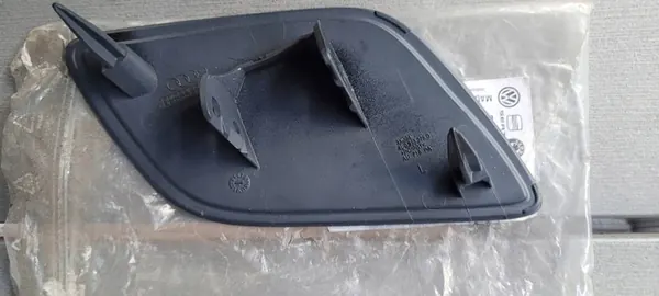 Linker voorruit sproeideksel AUDI Q7 4L image 2