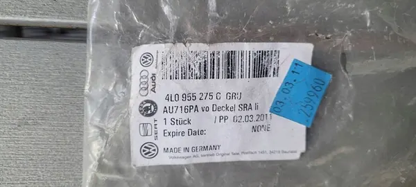 Linker voorruit sproeideksel AUDI Q7 4L image 3