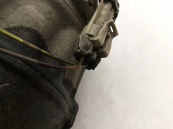 Ilmastointikompressori OPEL INSIGNIA A 13232307 image 4