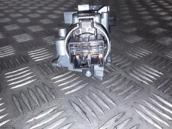 Interruptor de ignição com chave Mazda 6 2005 GJ6A66938A image 5