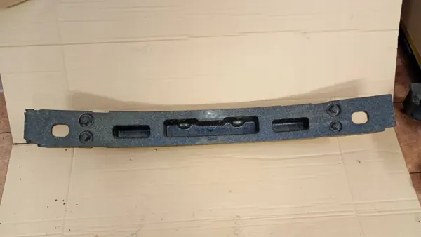 Framstötfångare skumabsorber OEM 5281102520 Toyota image 5