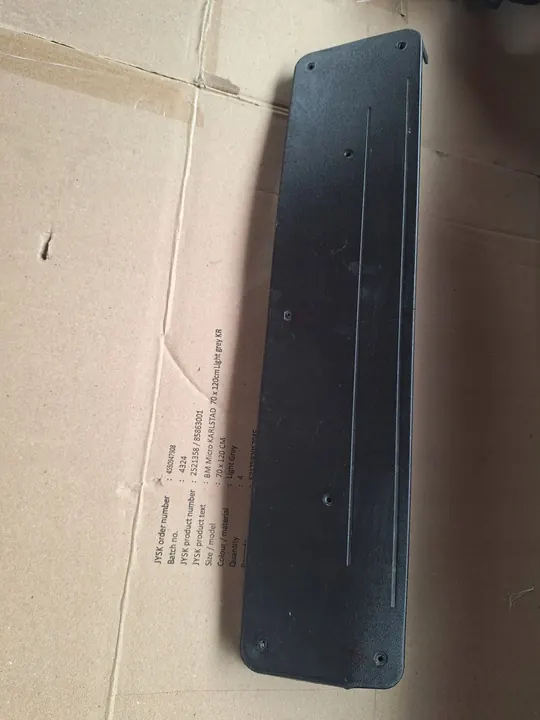 Marco de Placa para Mercedes C-Class A204 image 2