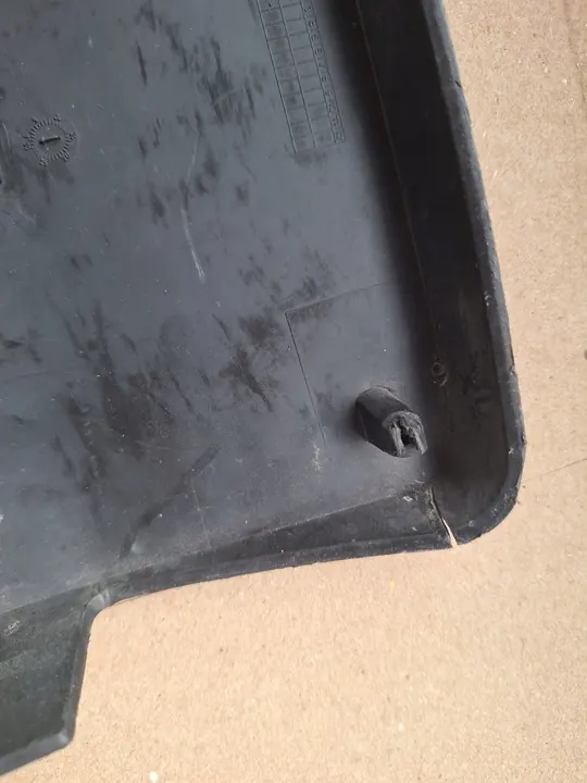 Marco de Placa para Mercedes C-Class A204 image 4