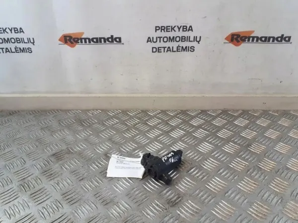 OEM 853300E030 voorruitpomp voor Toyota Prius image 2