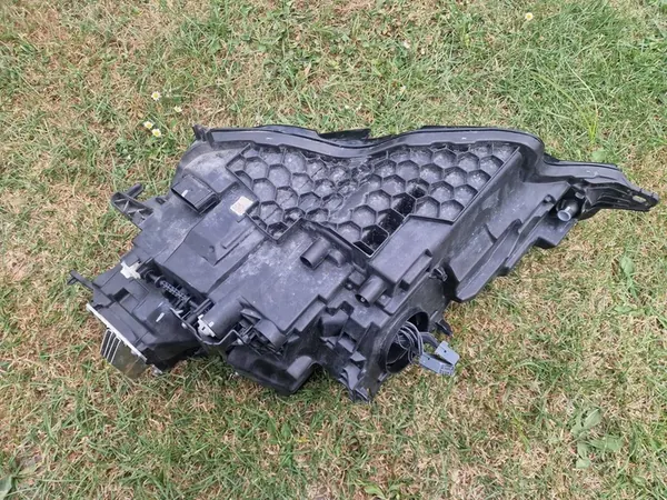 Volvo V60 2017 Oikea Ajovalaisin 32314179 image 7