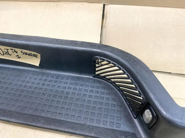 OEM 701883726 Degrau Porta Corrediça com Luz image 6