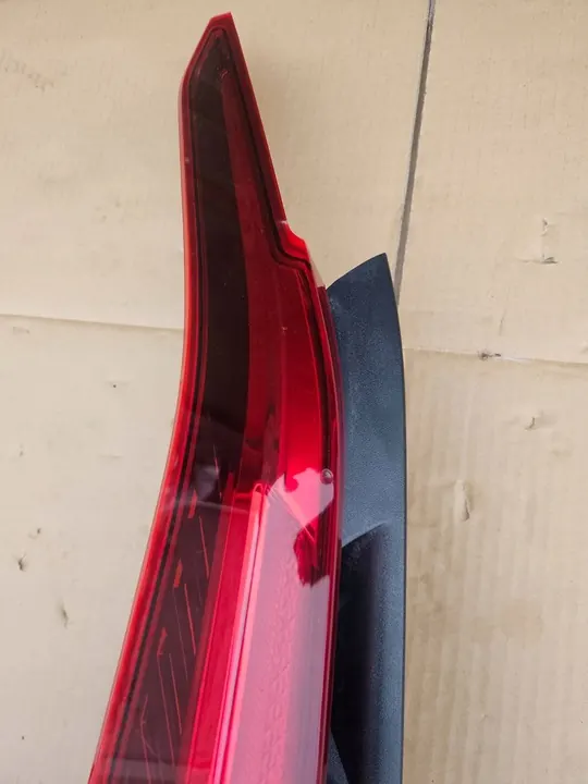 KIA Niro II E-Niro 2023 Luz Trasera Izquierda LED 92401AT000 image 7