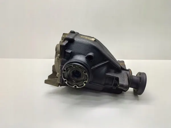 Différentiel arrière BMW 5 E60 E61 7547092 image 4